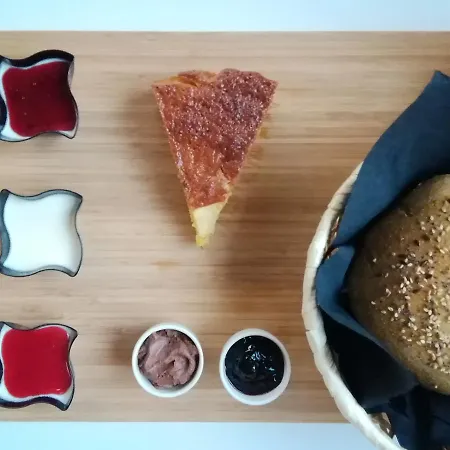 Bed & Breakfast Eve 4*