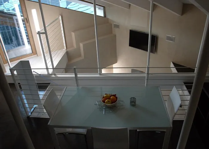 Eve לינה וארוחת בוקר 4*