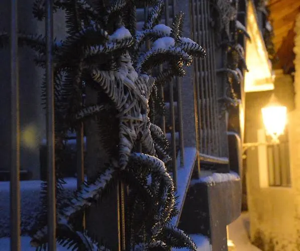 Eve לינה וארוחת בוקר שרבנסו