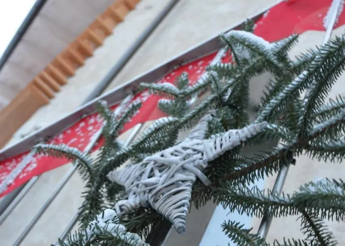 לינה וארוחת בוקר Eve